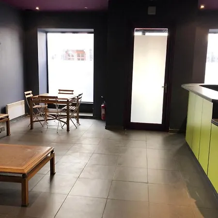 Daire Atypique De 85m2 Centre-ville